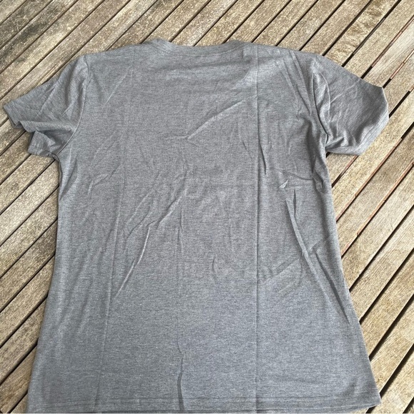 NWT - Stranger Things Shirt XL - Gray -  Women - Picture 6 of 9